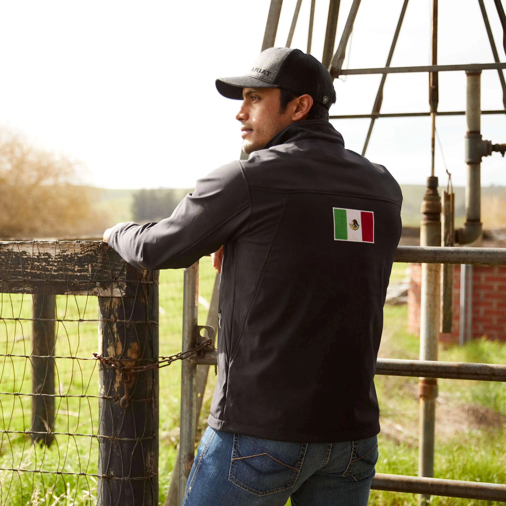 Ariat Men's New Team Mexico Softshell Water Resistant Jacket