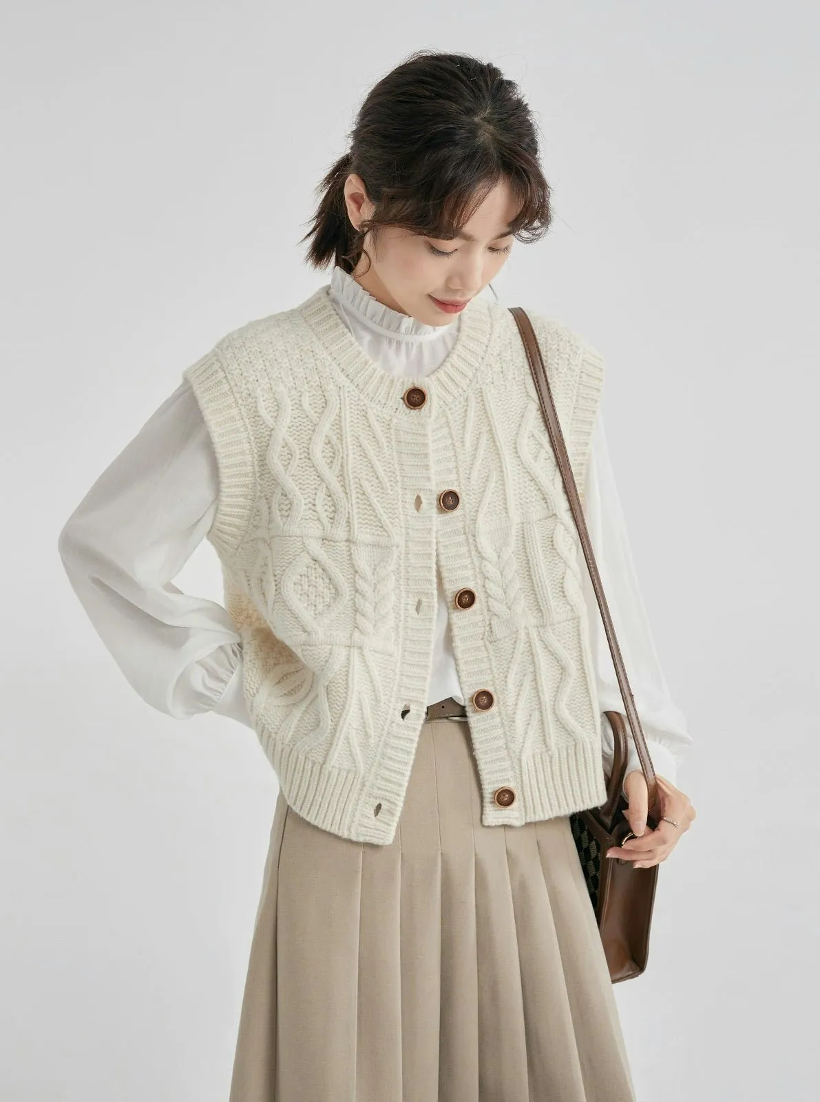 Cable Knit Ribbed Trim Button Vest