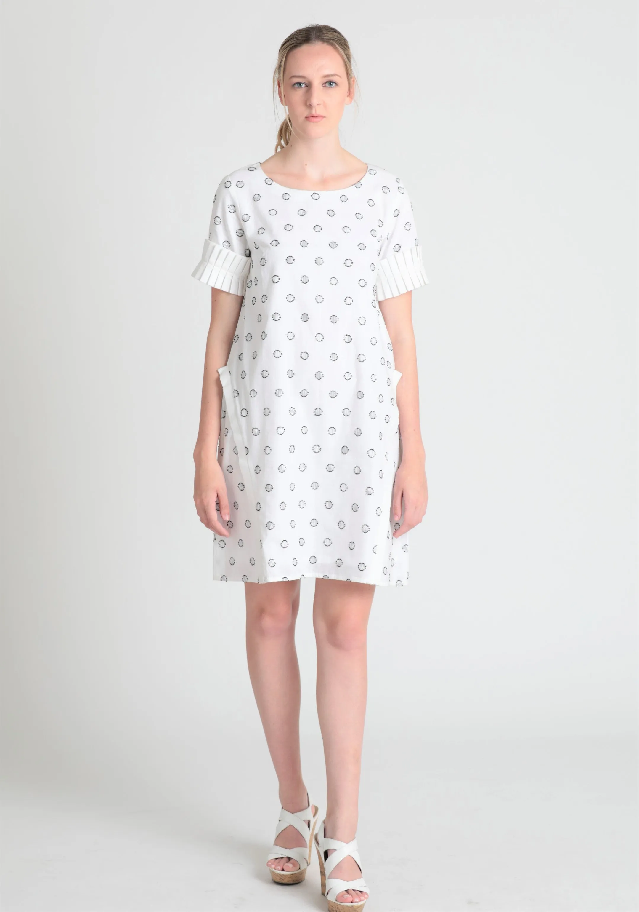 Circles dobby cotton shift dress