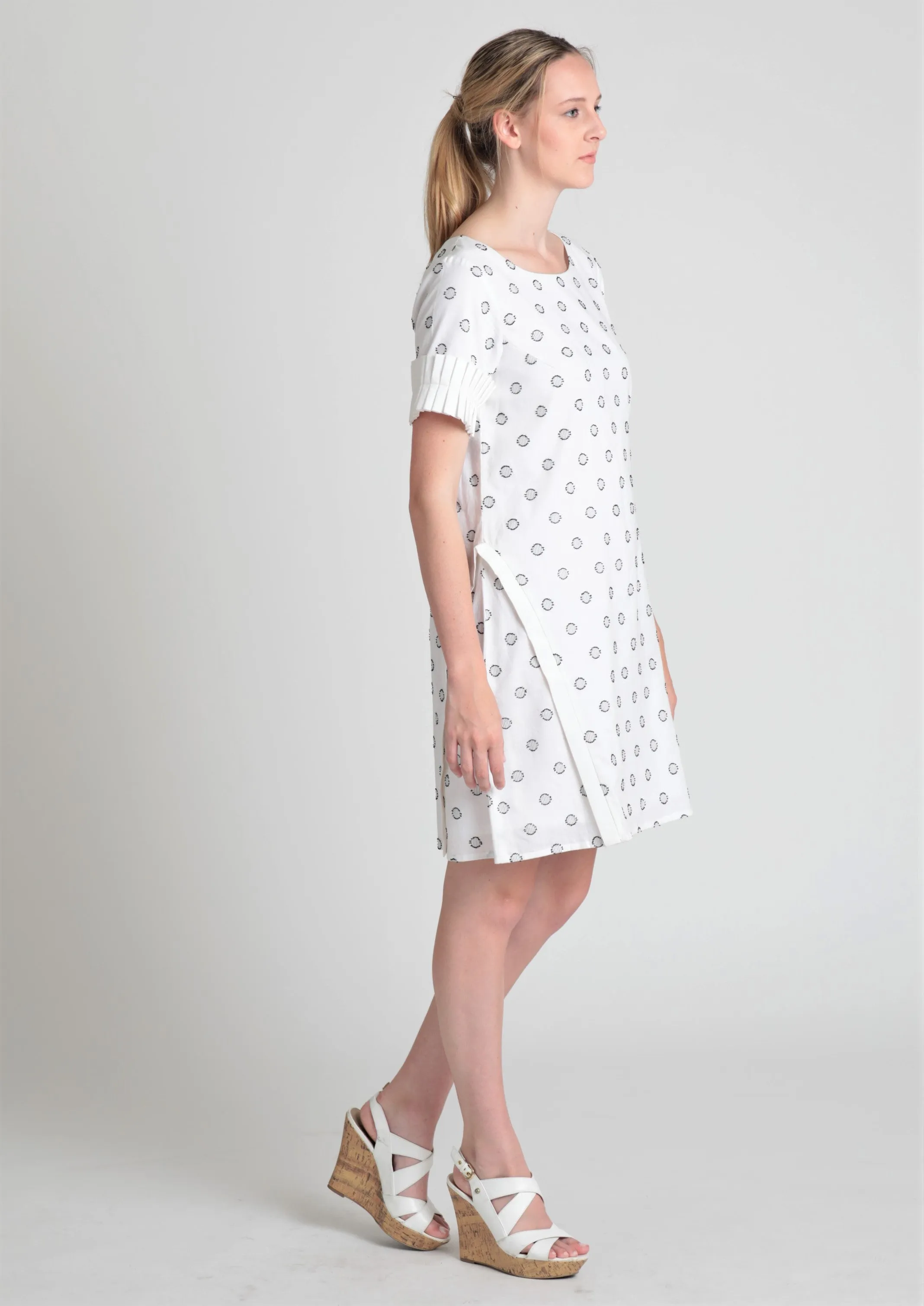 Circles dobby cotton shift dress