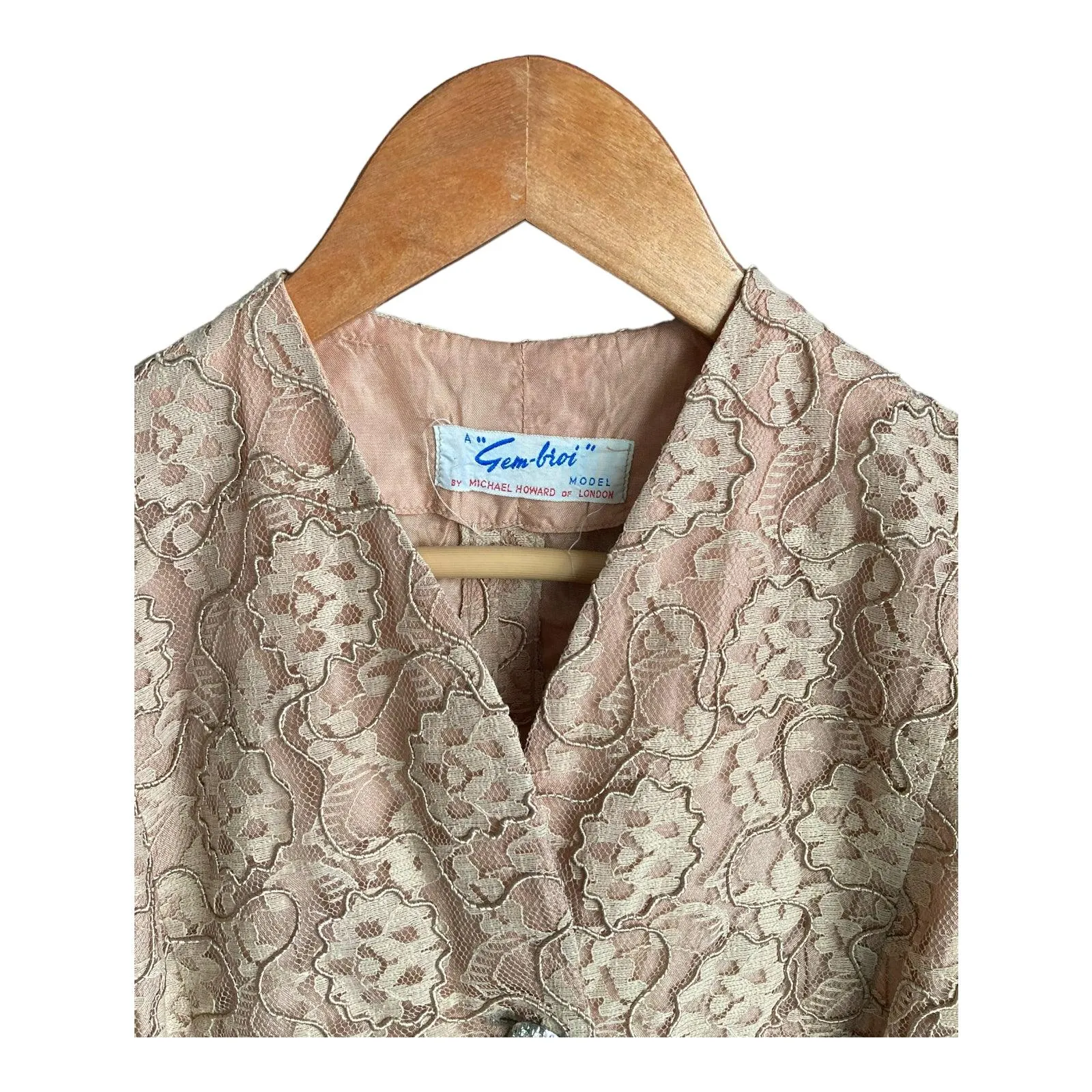 Gem-bioi Vintage Toffee Coloured Lace 3/4 Sleeved Jacket UK Size 10