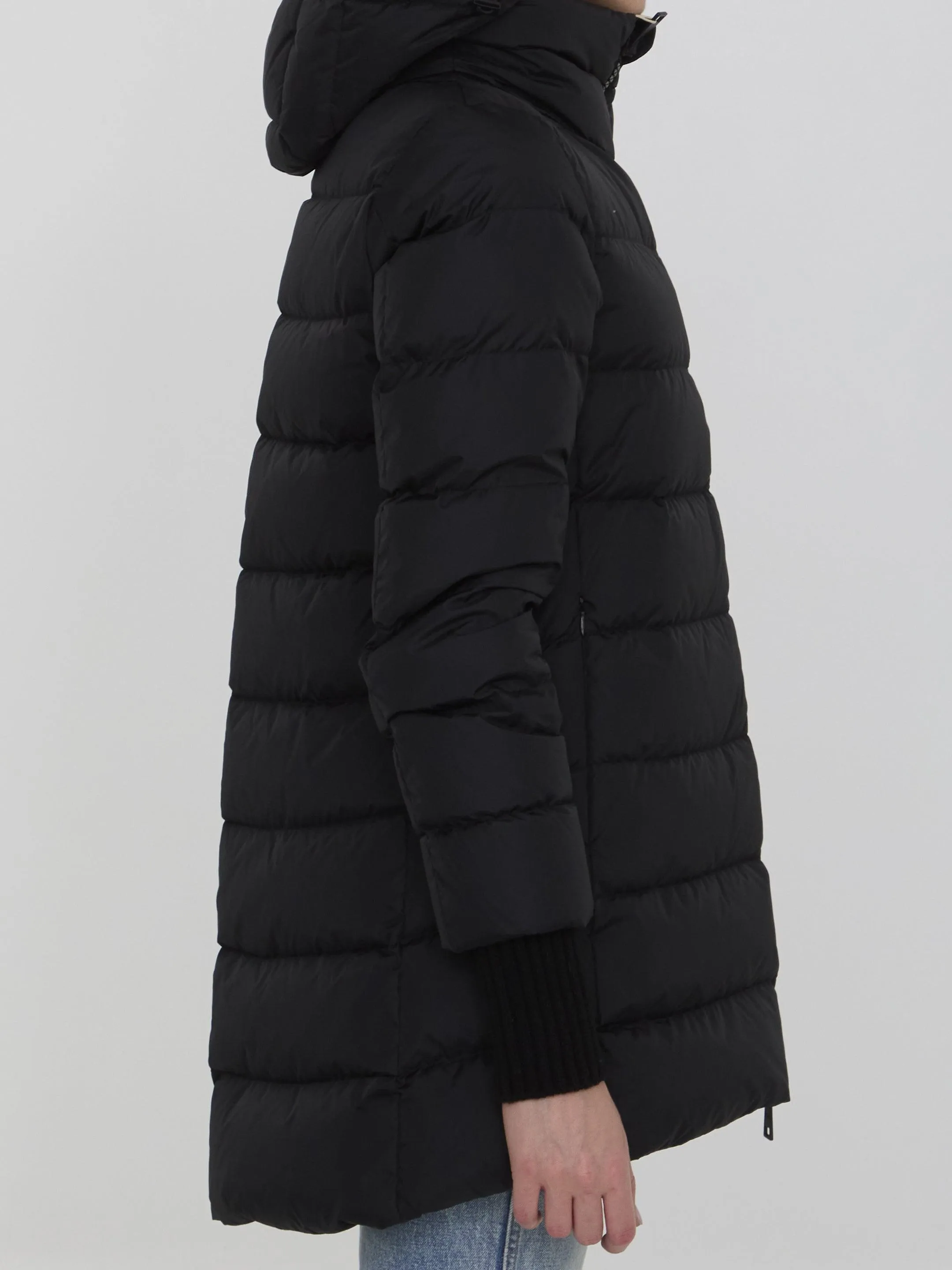 Herno Down Jacket In Nylon Black