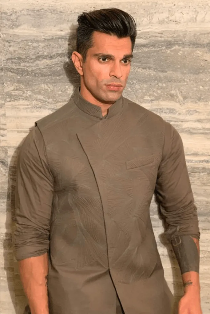 KARAN SINGH GROVER IN OLIVE QUILTED NEHRU JACKET SET