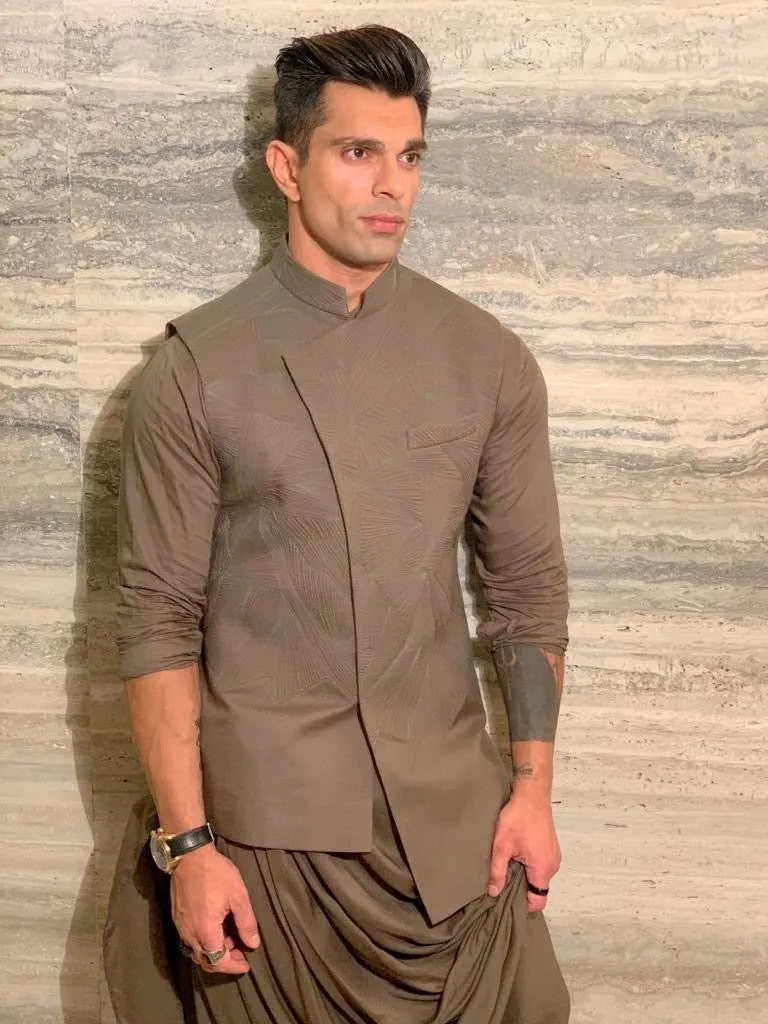 KARAN SINGH GROVER IN OLIVE QUILTED NEHRU JACKET SET