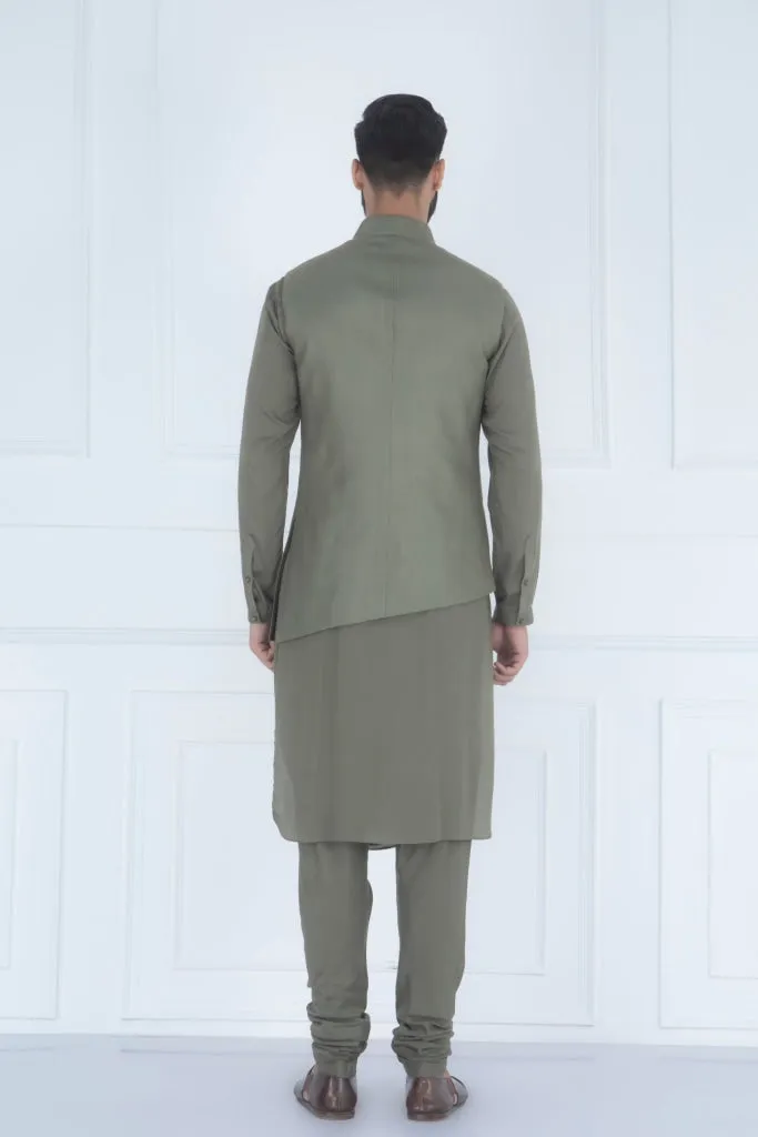 KARAN SINGH GROVER IN OLIVE QUILTED NEHRU JACKET SET