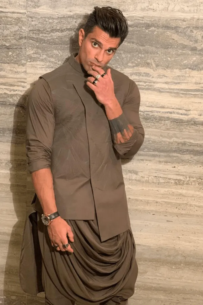 KARAN SINGH GROVER IN OLIVE QUILTED NEHRU JACKET SET