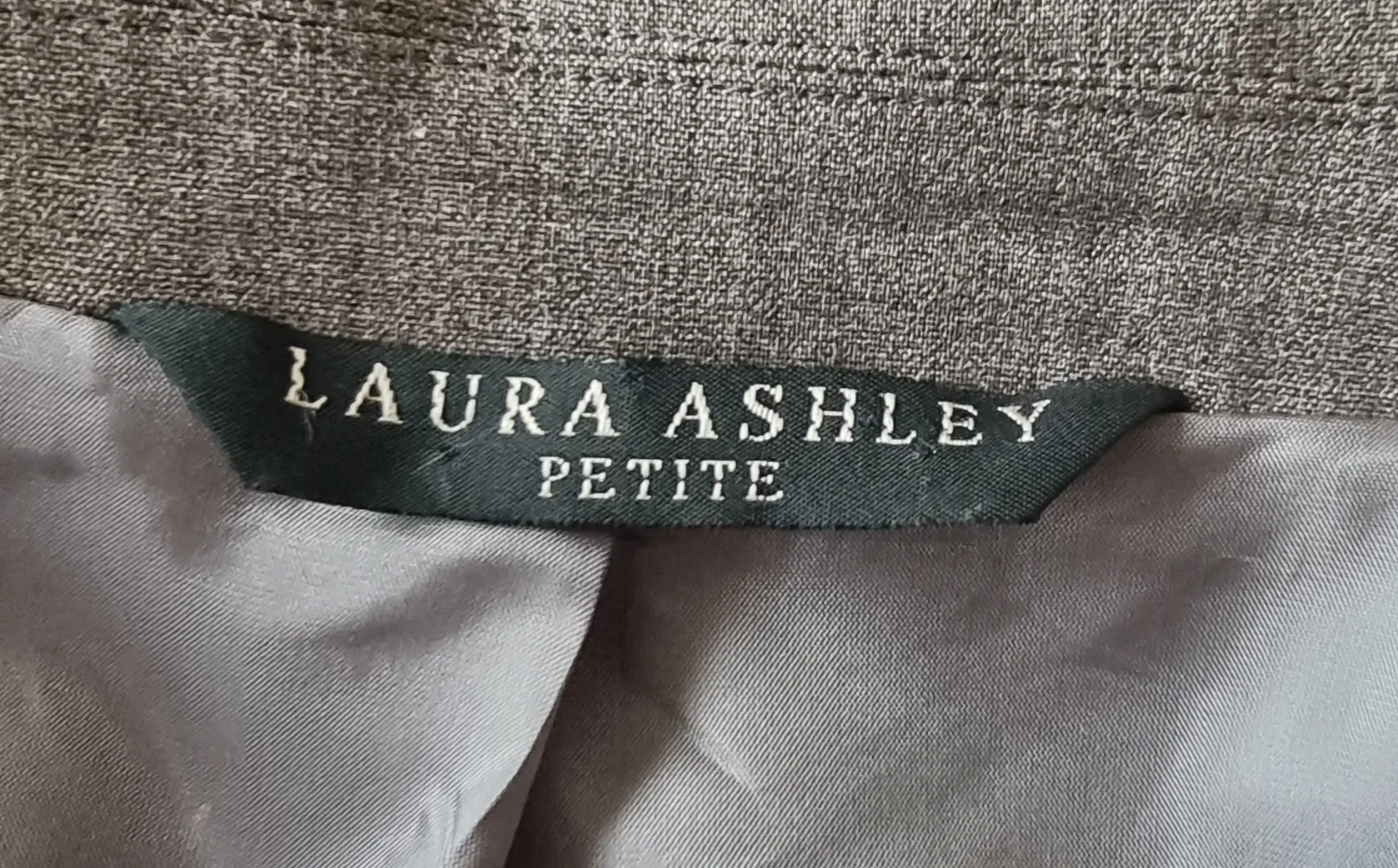 Laura Ashley Petite Grey tailored Jacket UK 12 US 8 EU 40