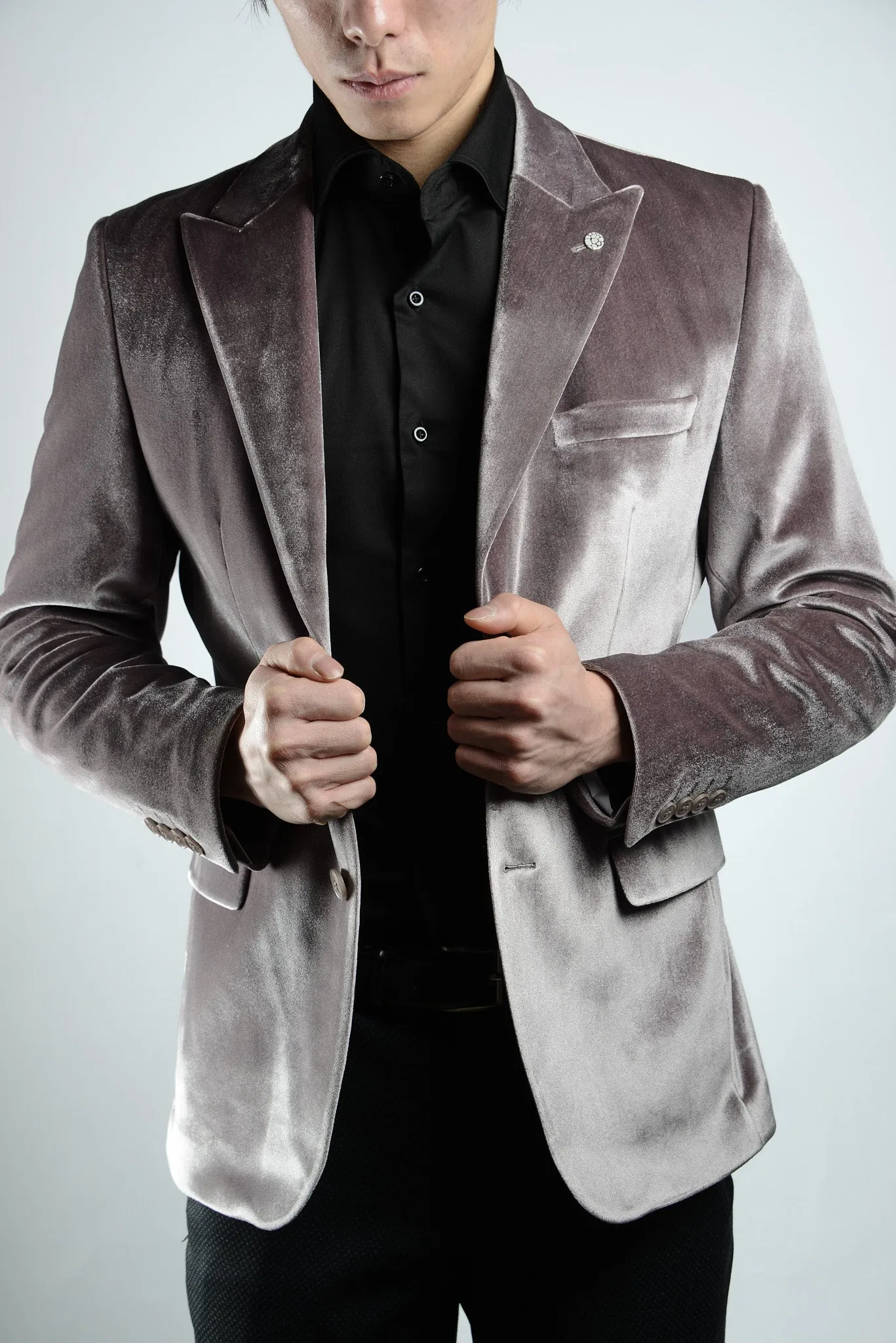 Mayfair Solid Iridescent Velvet Blazer