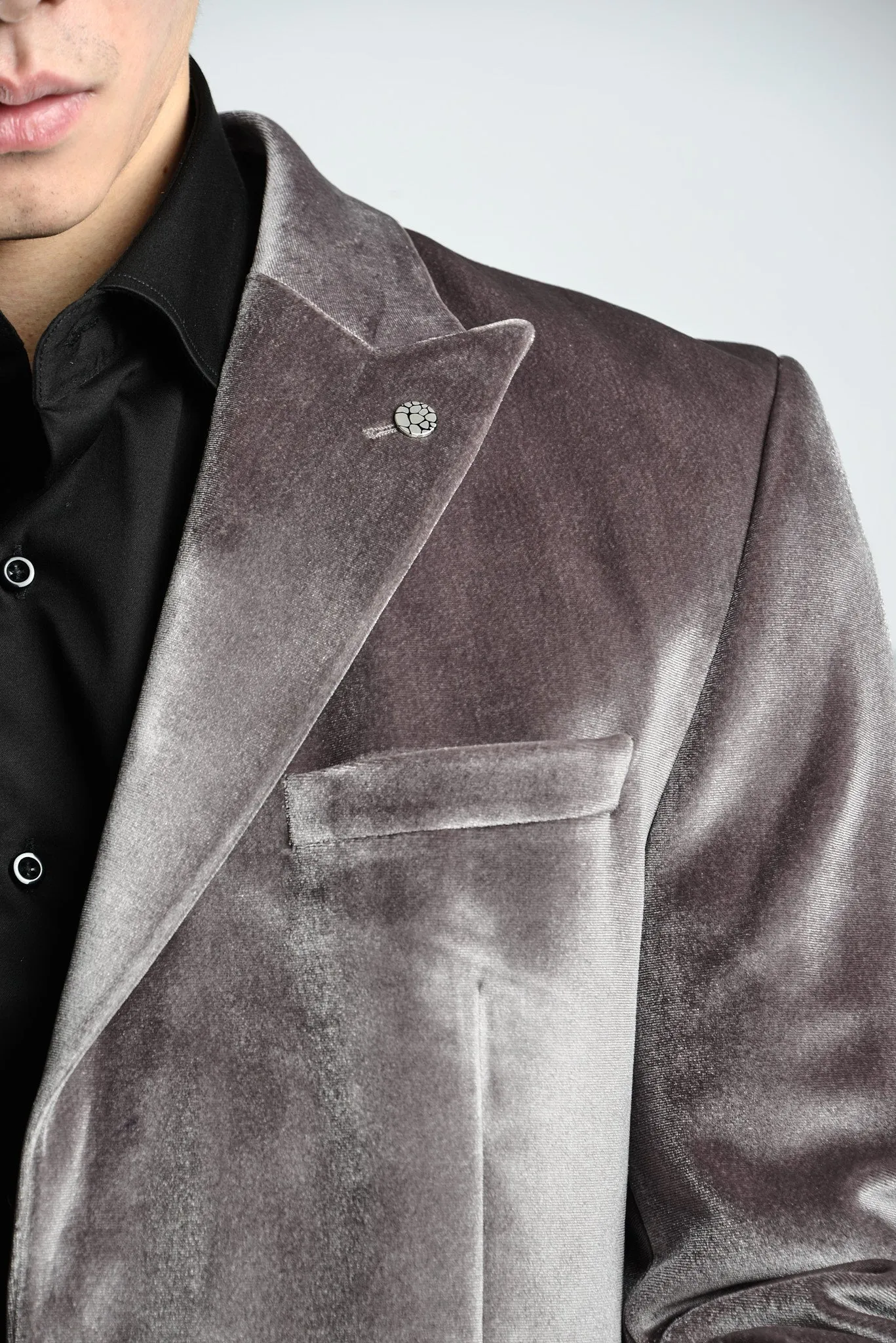 Mayfair Solid Iridescent Velvet Blazer