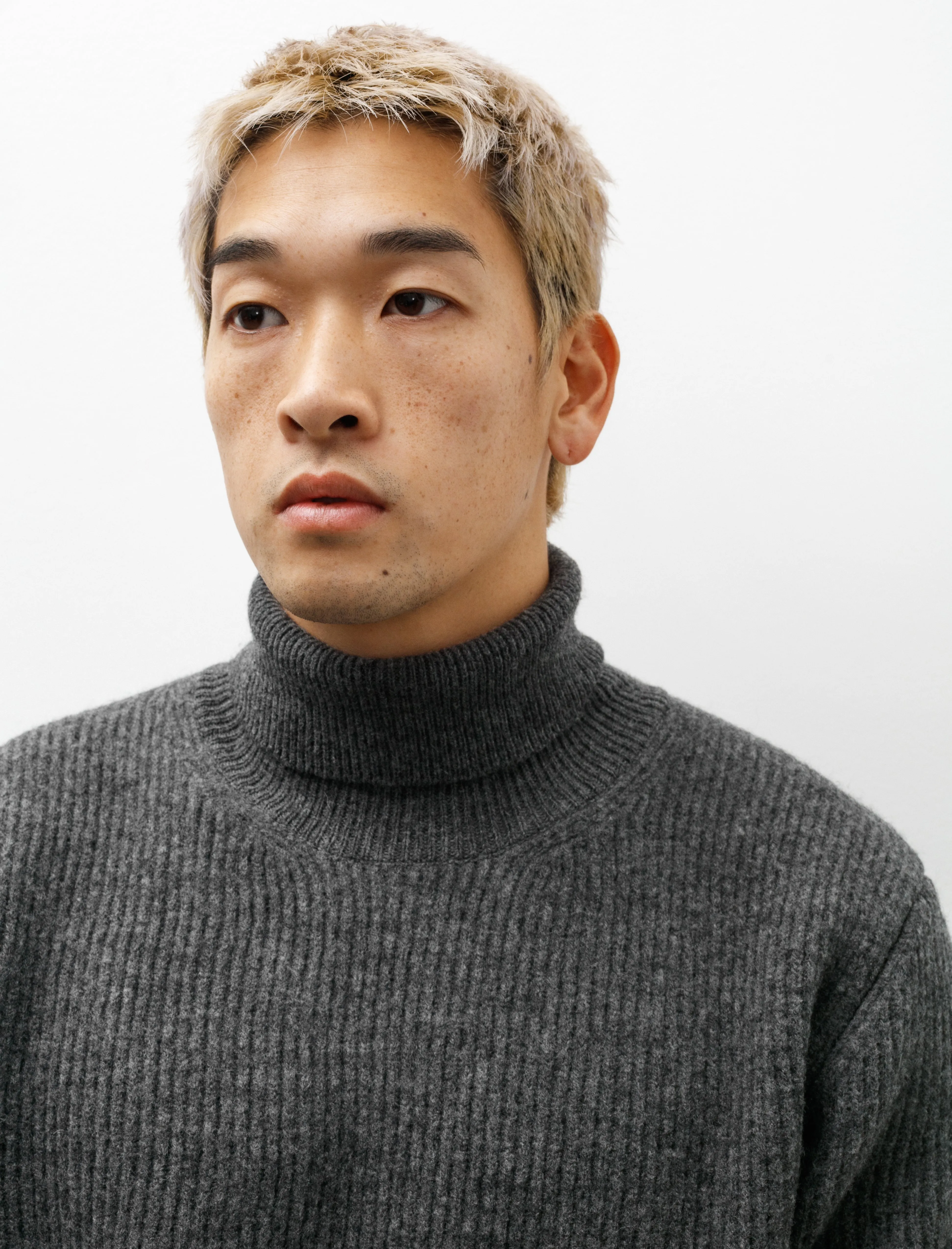 Milled French Merino Rib Turtleneck Charcoal