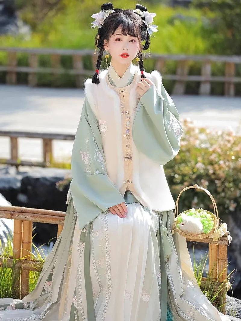 Shuangsitu Ming 4Pcs Fleece-Lined and Thickened Bijia Hanfu Set