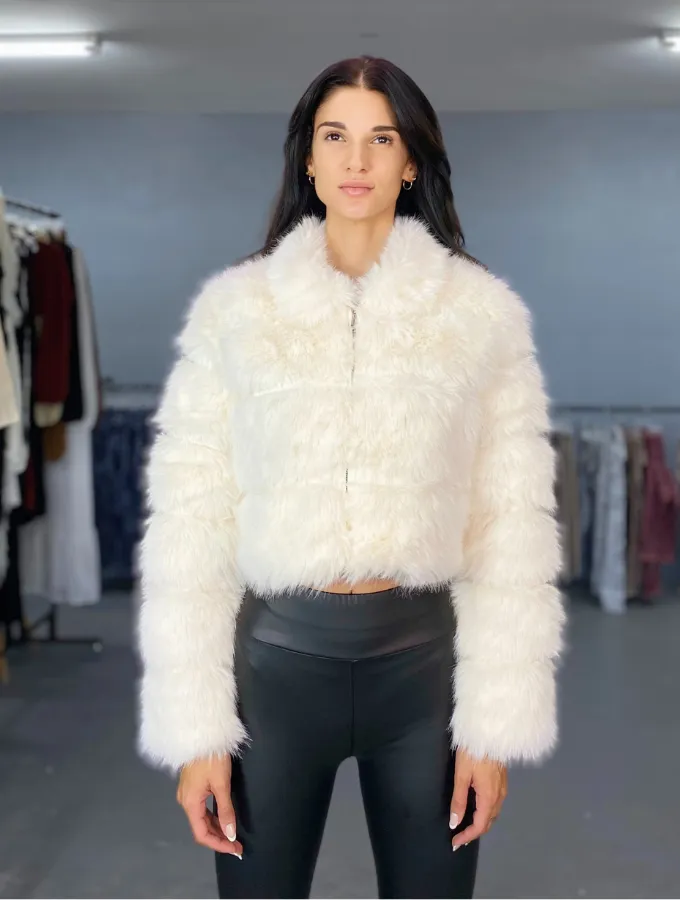 VANILLA FAUX FUR CROP JACKET