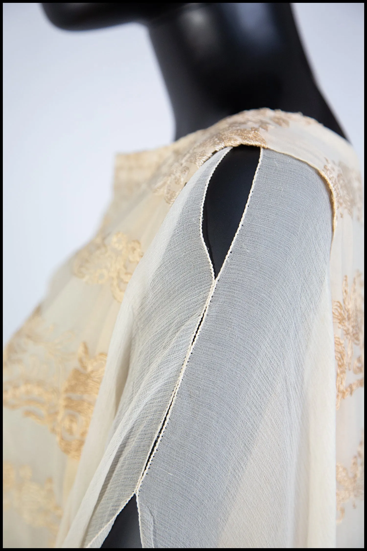 Vintage 1920s Cream Silk Chiffon Embroidered Dress