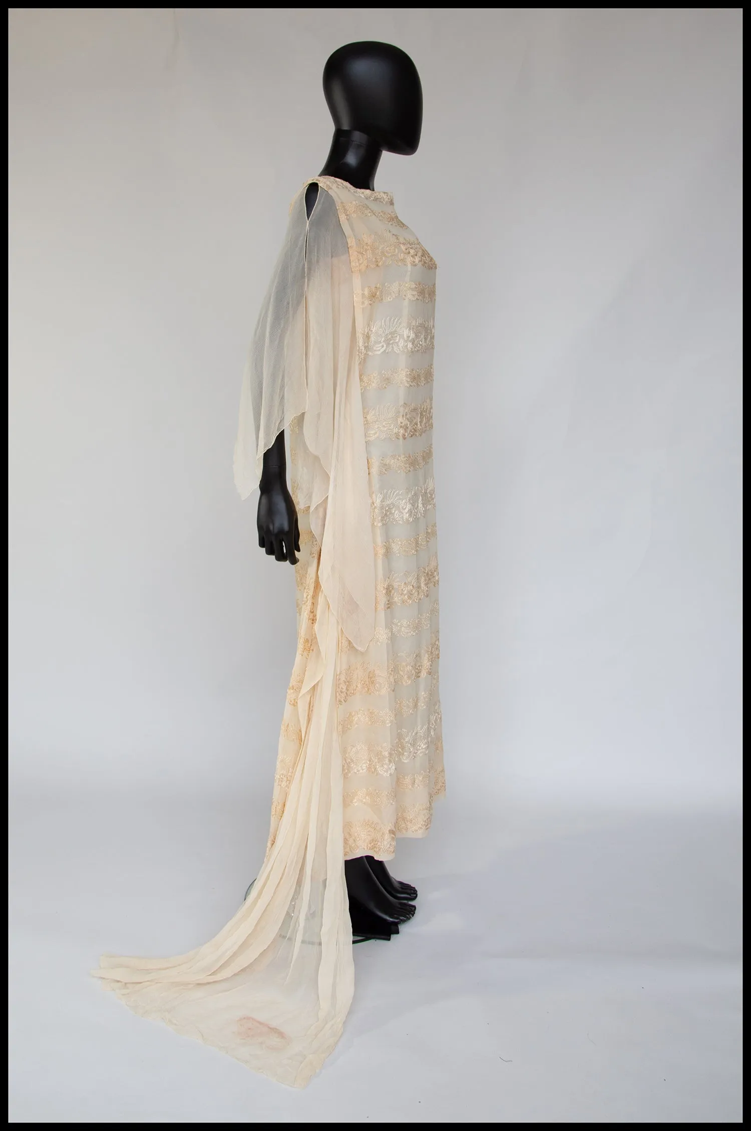 Vintage 1920s Cream Silk Chiffon Embroidered Dress